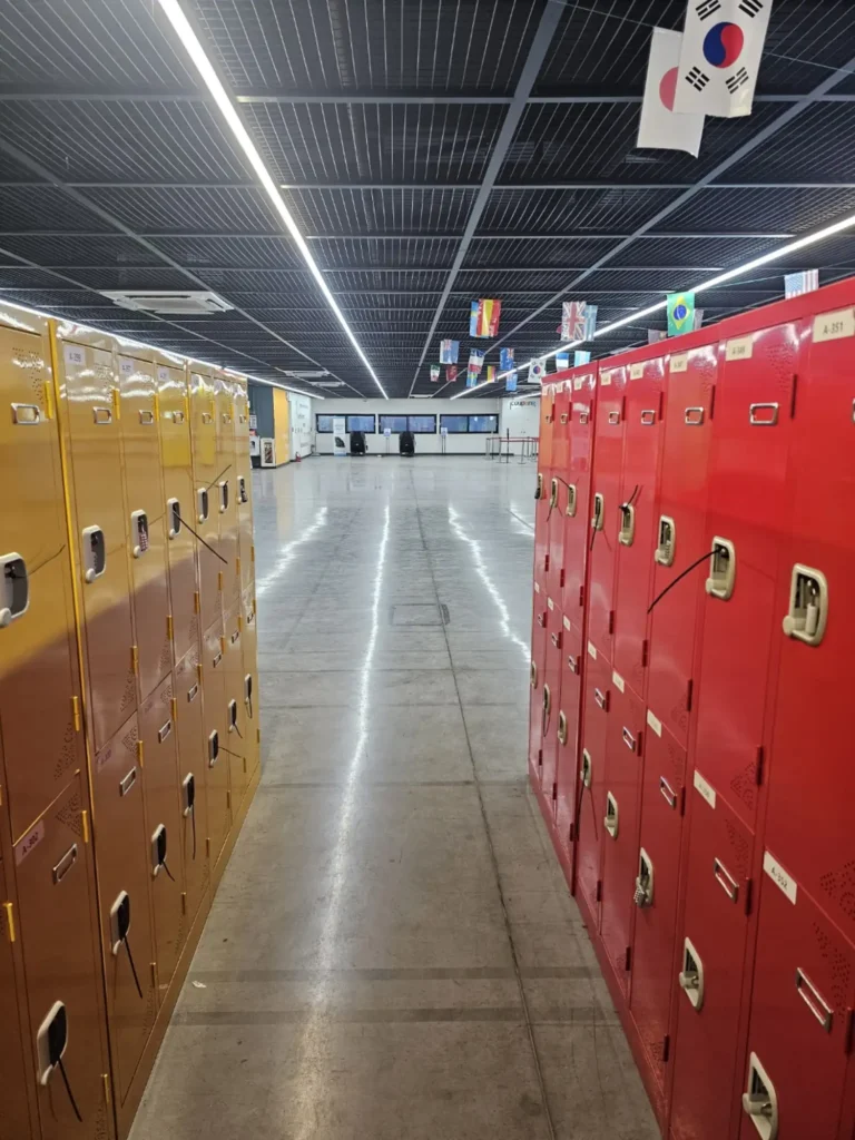 쿠팡 안성8센터 내부