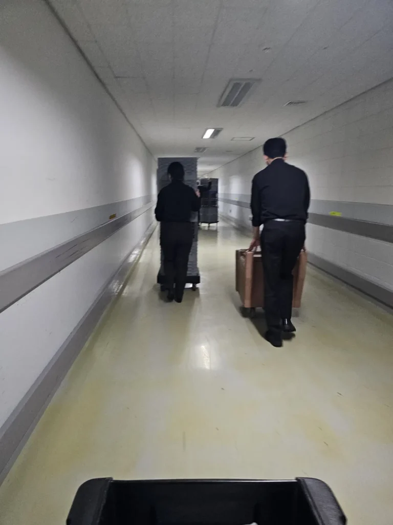 그랜드하얏트 인천 홀서빙 얼음 이동