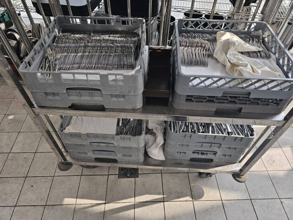 송도 쉐라톤 호텔 연회장 홀서빙 후기 폴리싱 지옥10