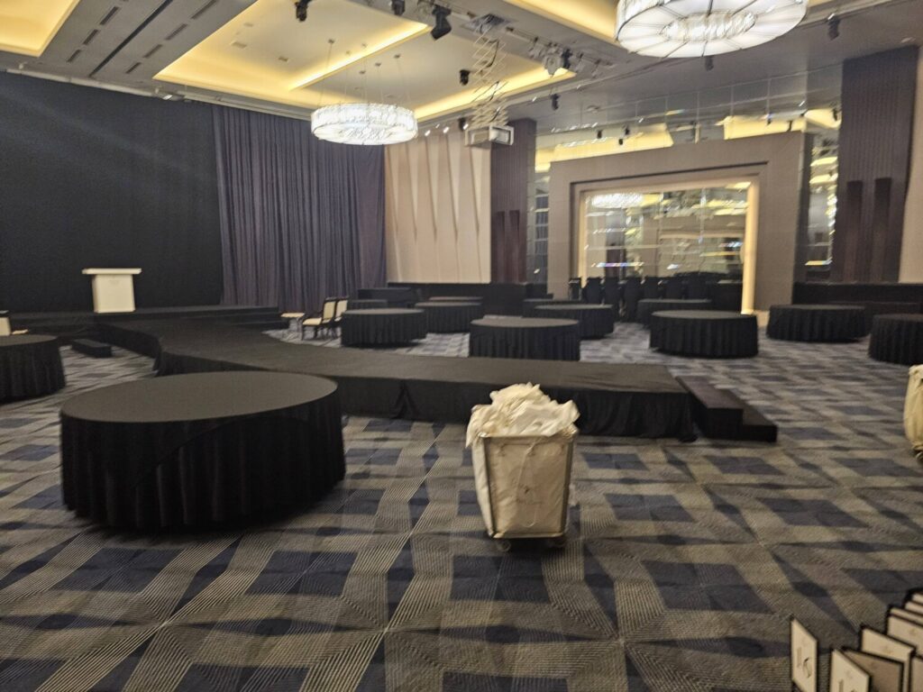 송도 쉐라톤 호텔 연회장 홀서빙 후기 폴리싱 지옥14