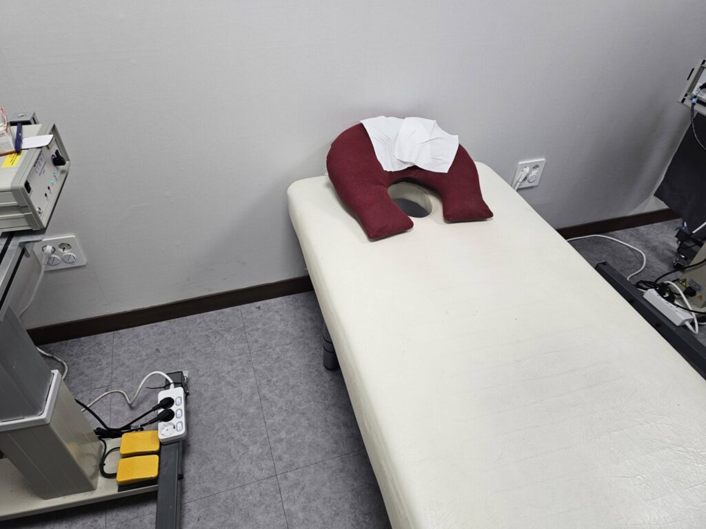 피엔케이피부임상연구센타 피부임상시험 후기 - 자외선 SPF 내수성 시험, 세후 23만 원 알바? (1탄: 1~2일차)